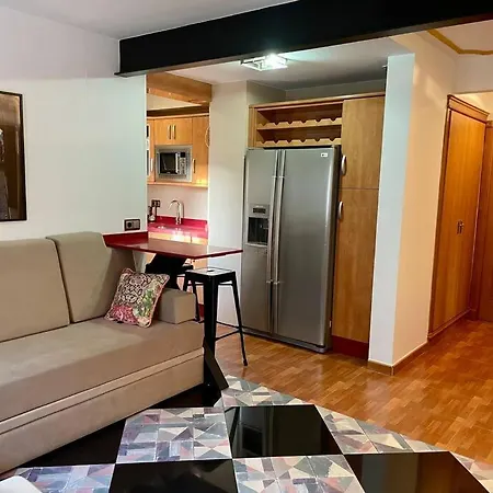 La Puerta De La Mezquita Córdova