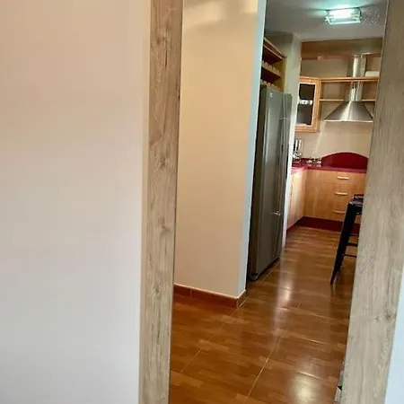 La Puerta De La Mezquita *